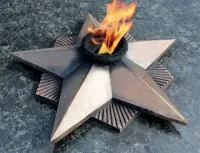Вечный огонь СССР литая бронза патина в Благовещенске Амурской области (518554)