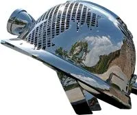 Каска - скульптура абстрактная скульптура из нержавеющей стали на заказ — Благовещенск Амурская область  